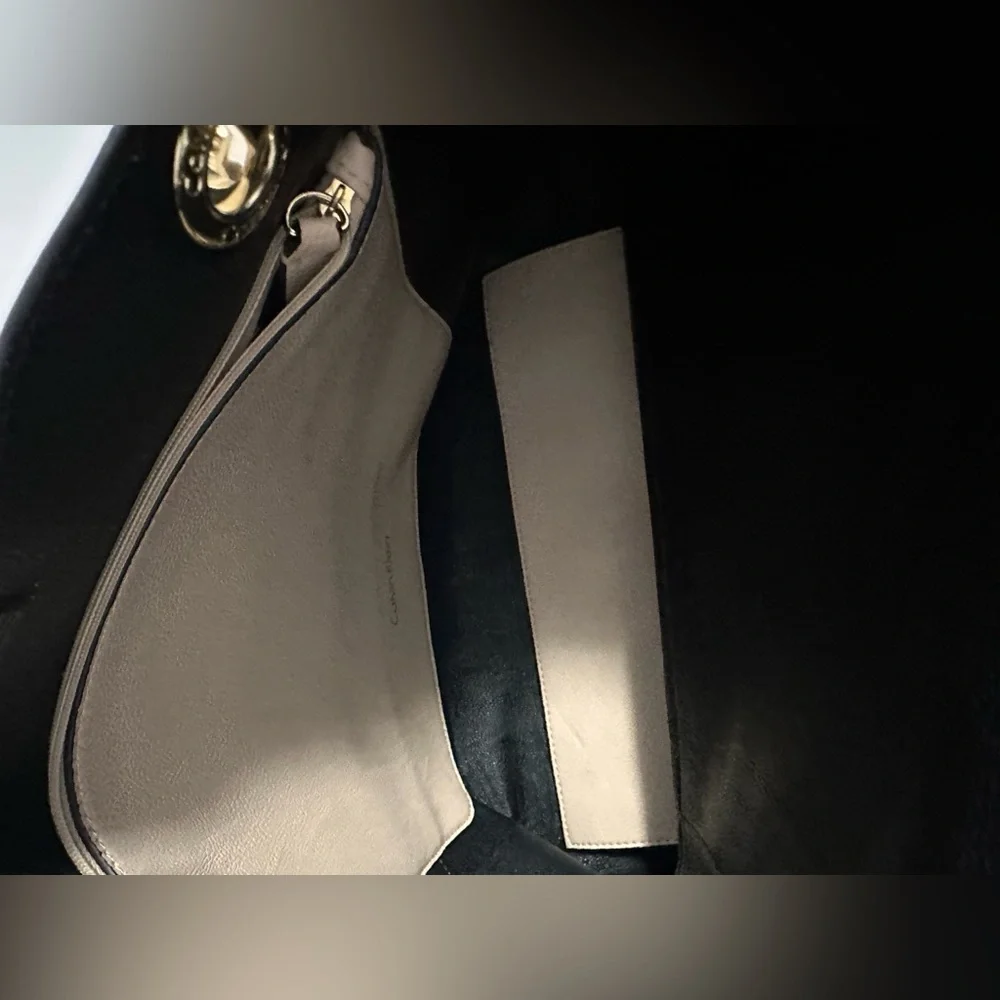 👜 Calvin Klein Purse – Black and Beige 👜